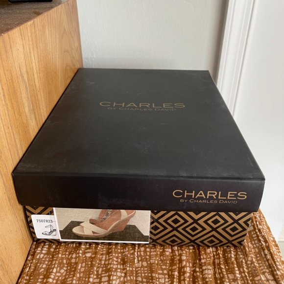 Charles David White & Silver Wedges, Size 8 w/ box - Picture 2 of 5